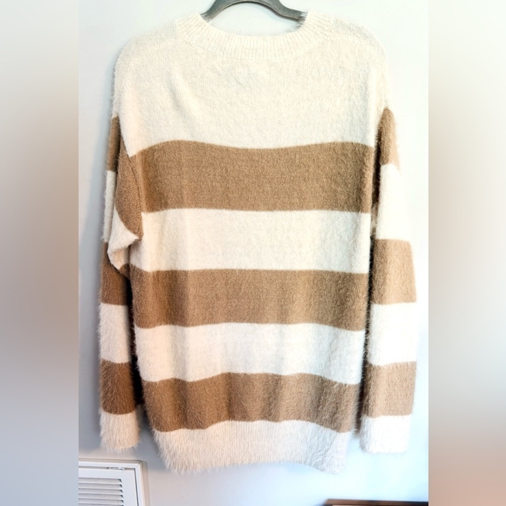 Universal Thread Women's Tan and Cream Striped Sweater - Picture 3 of 5